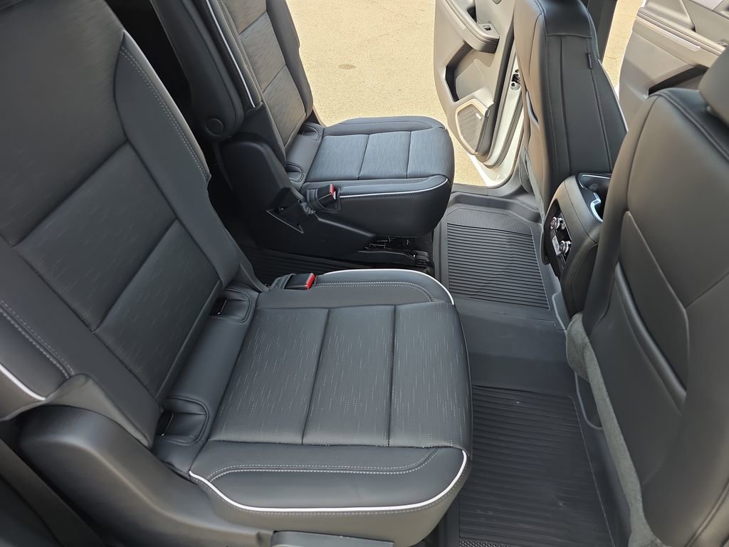 2026 Buick Enclave Sport Touring - Photo 11