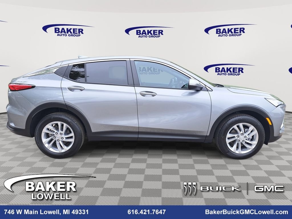 New 2025 Buick Envista Preferred SUV