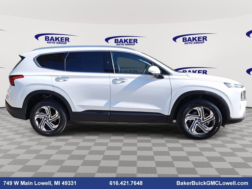2023 Hyundai Santa Fe SEL photo 3