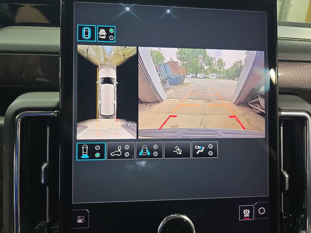 2026 GMC Yukon XL Elevation - Photo 22