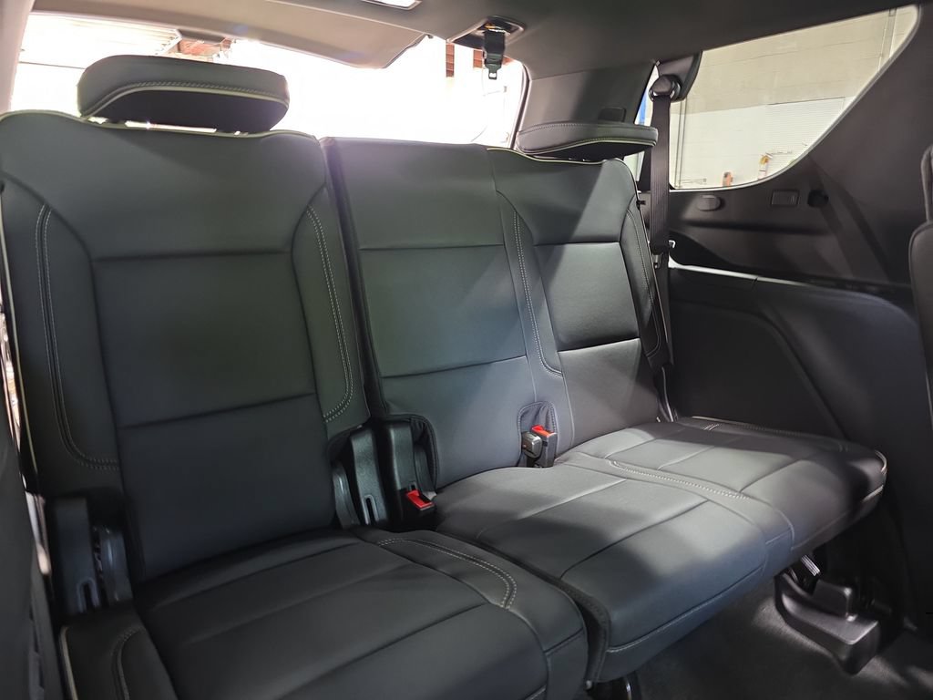 2026 GMC Yukon Elevation - Photo 12