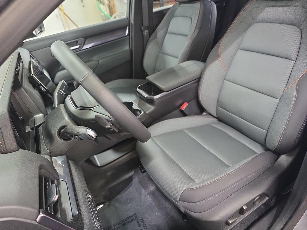 2026 GMC Terrain AT4 - Photo 15