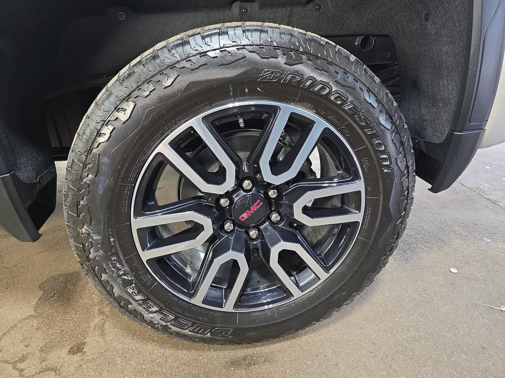 2026 GMC Sierra 1500 AT4 - Photo 36