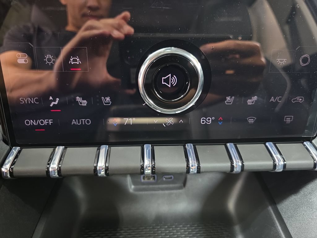2026 GMC Terrain Denali - Photo 22