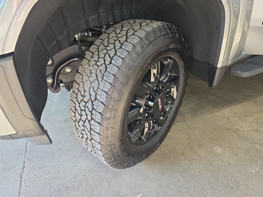 2026 GMC Sierra 3500HD AT4 - Photo 30