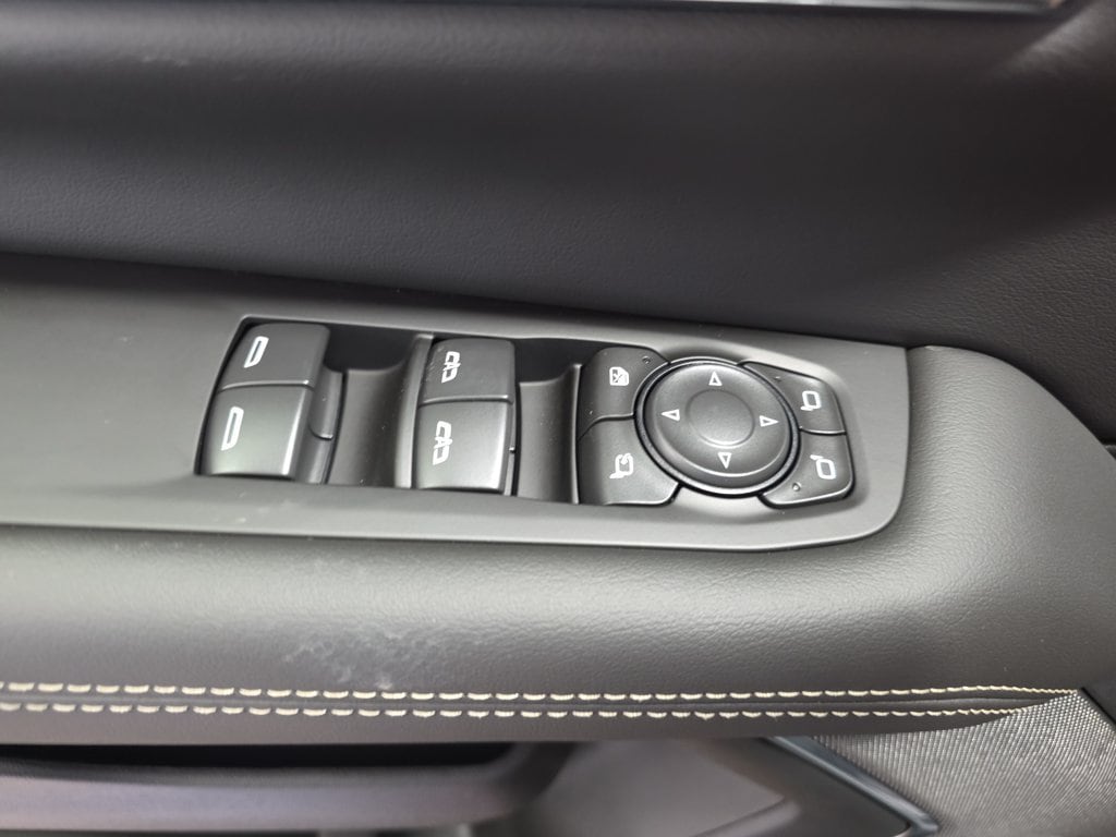 2026 GMC Yukon XL Elevation - Photo 26