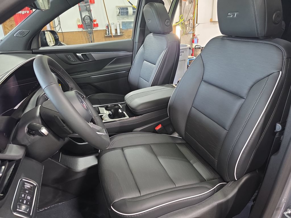 2026 Buick Enclave Sport Touring - Photo 18
