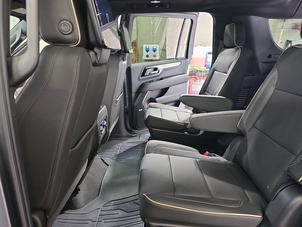 2026 GMC Yukon XL Elevation - Photo 14