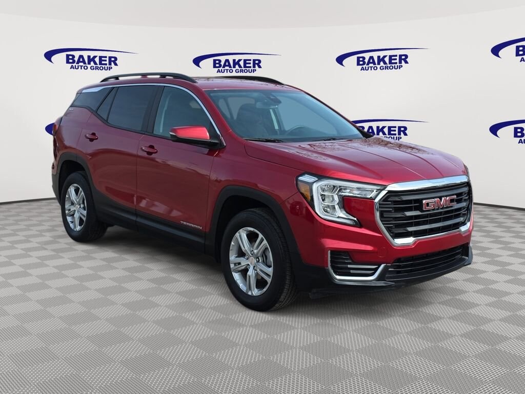 Used 2024 GMC Terrain SLE SUV