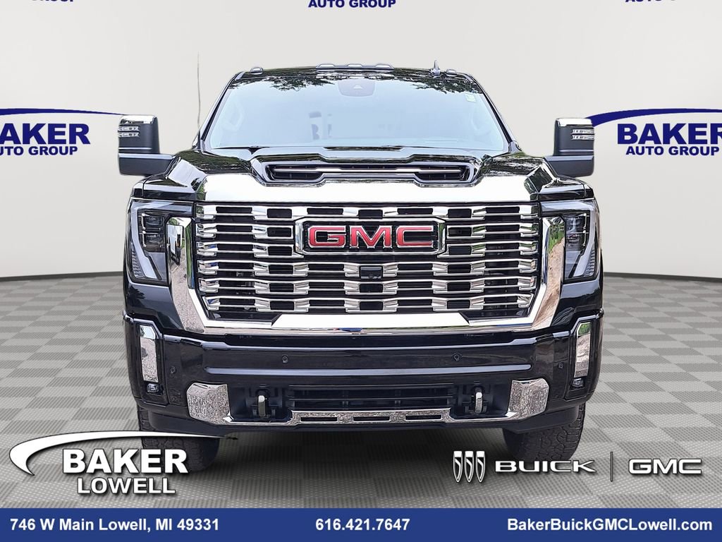 2025 Gmc Sierra 3500 HD Denali photo 2