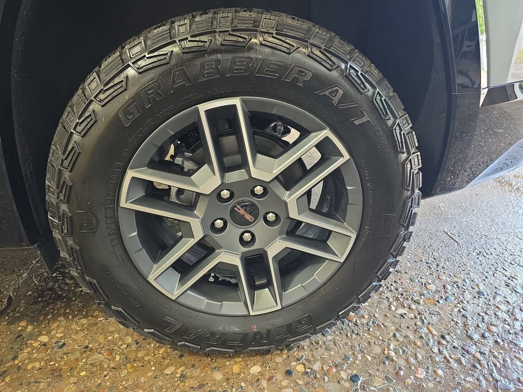 2026 GMC Terrain AT4 - Photo 35