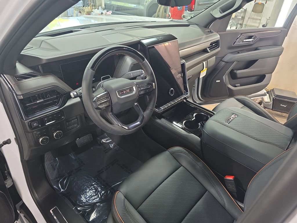 2026 GMC Yukon XL AT4 - Photo 18