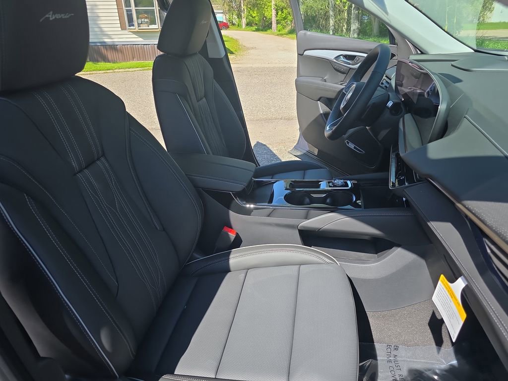 2026 Buick Envision Avenir - Photo 10