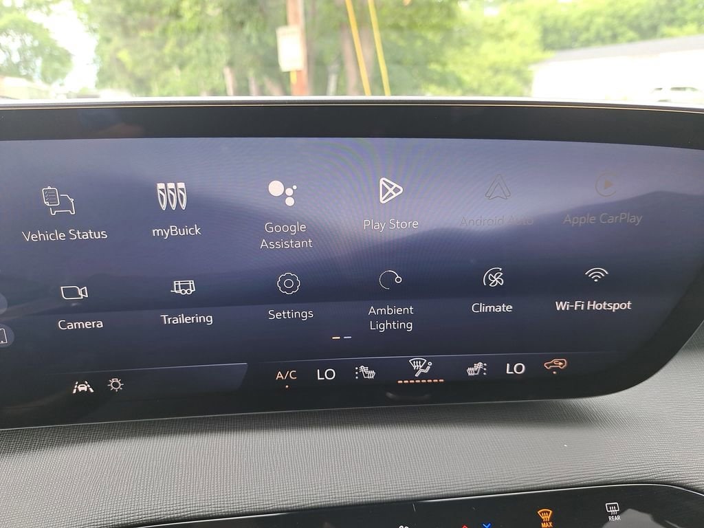 2026 Buick Enclave Preferred - Photo 24