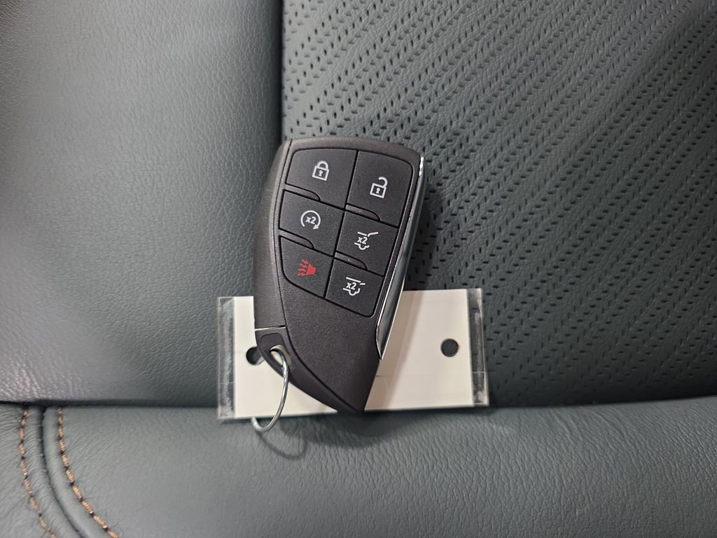2026 GMC Yukon XL AT4 - Photo 40