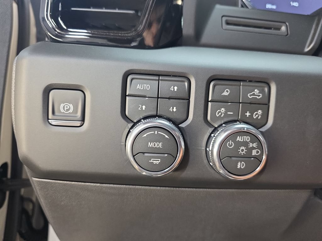 2026 GMC Sierra 1500 AT4 - Photo 28