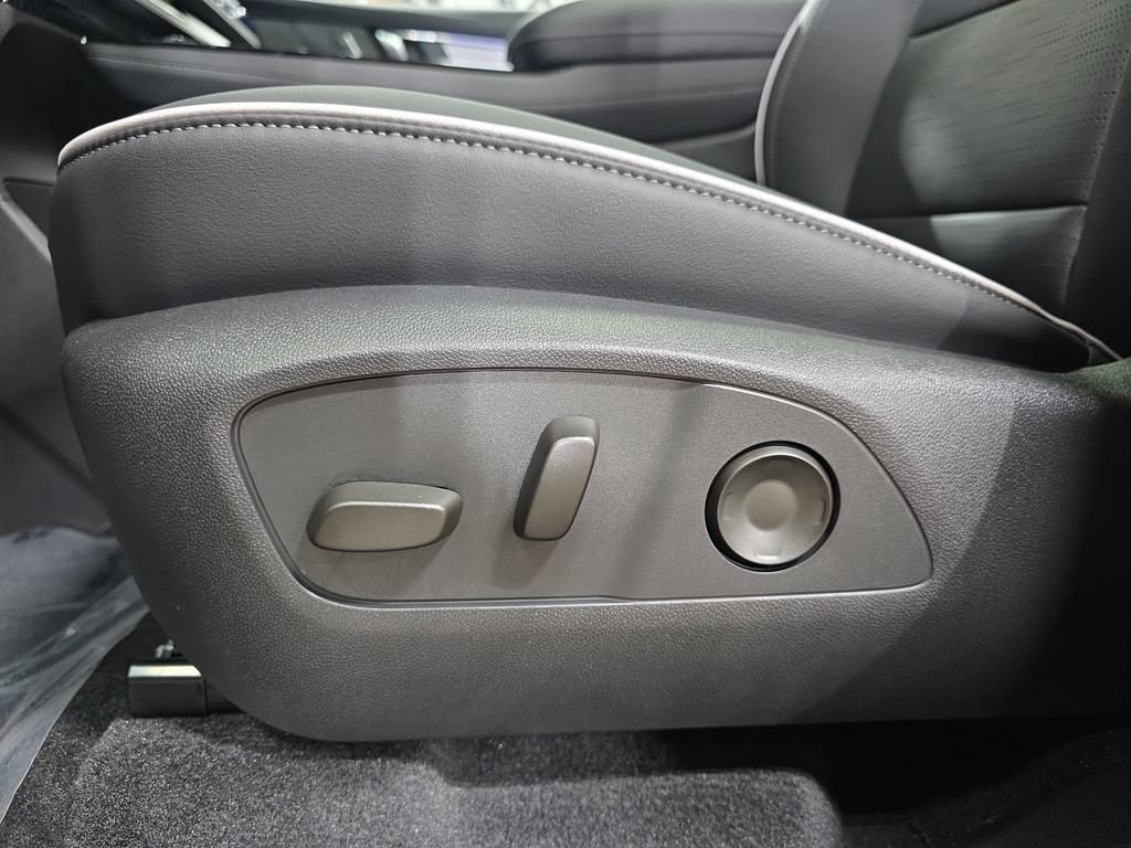 2026 Buick Enclave Sport Touring - Photo 33