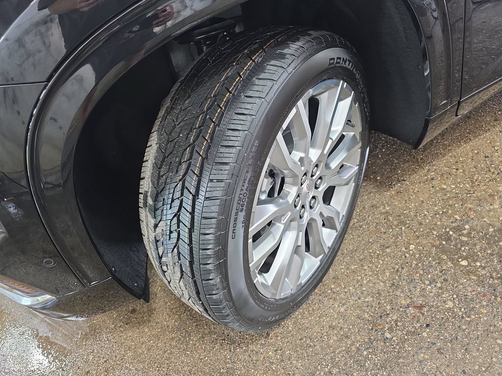 2026 GMC Acadia Denali - Photo 37