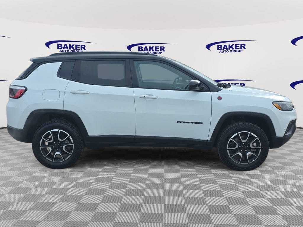 Used 2025 Jeep Compass Trailhawk SUV