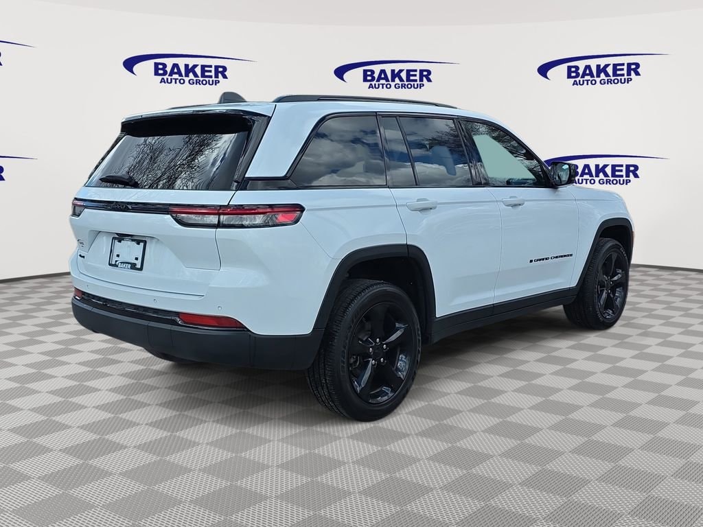 Used 2025 Jeep Grand Cherokee Altitude X