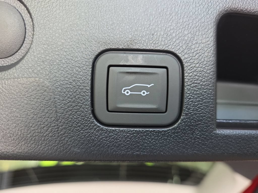 2026 GMC Terrain Denali - Photo 13