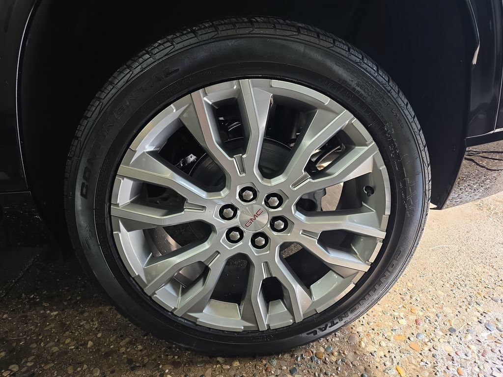 2026 GMC Acadia Denali - Photo 38