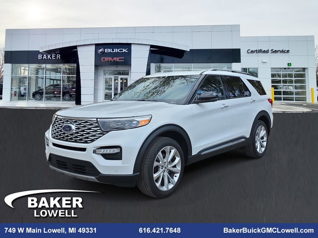 2022 Ford Explorer Platinum's photo