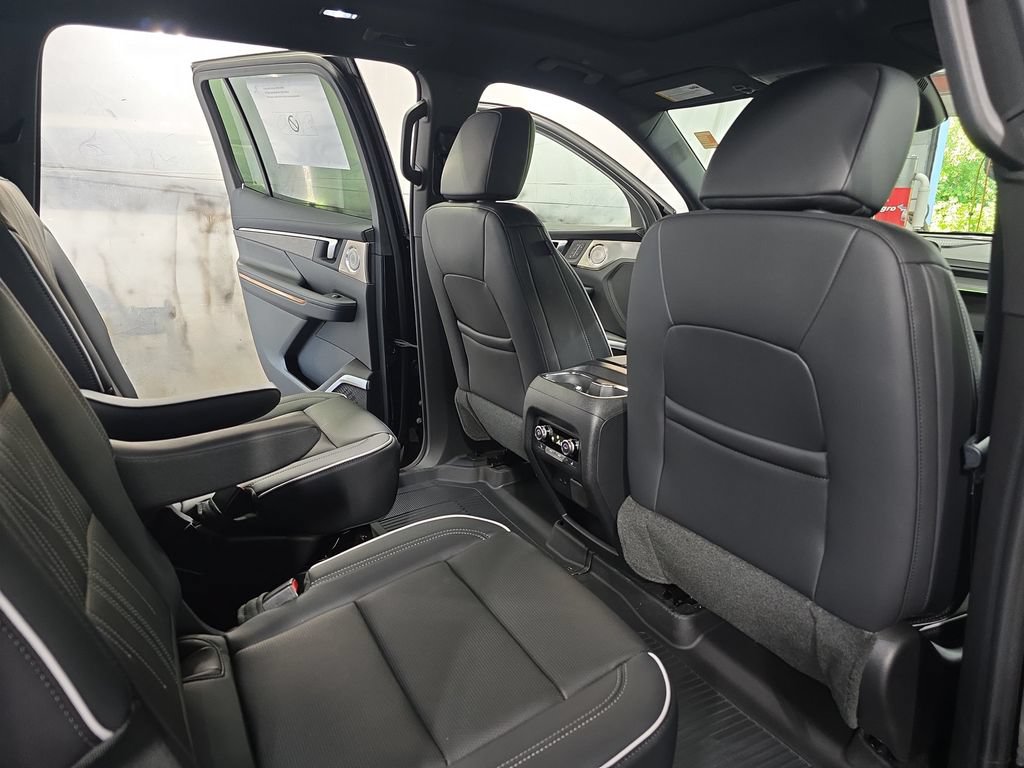 2026 Buick Enclave Avenir - Photo 11