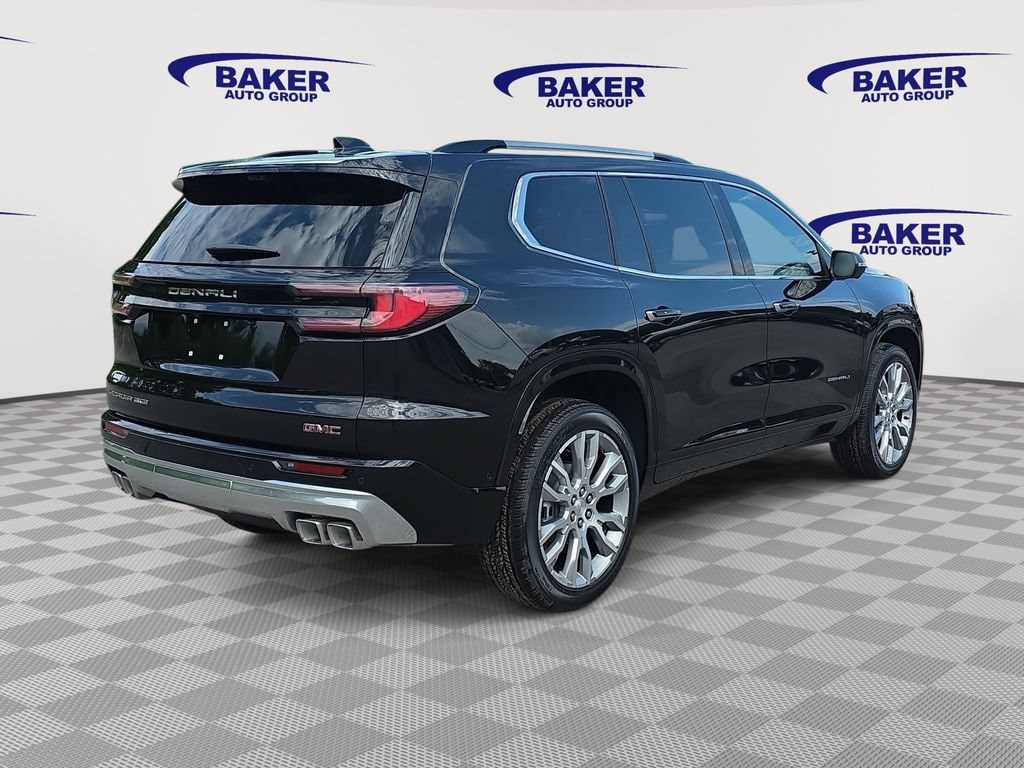 2026 GMC Acadia Denali - Photo 5