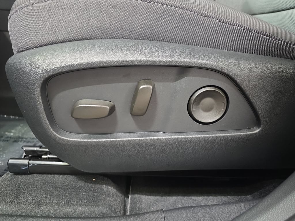 2026 GMC Terrain AT4 - Photo 31