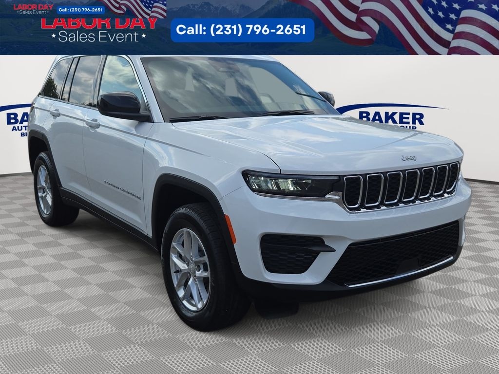 New 2026 Jeep Grand Cherokee LAREDO X 4X4 Sport Utility