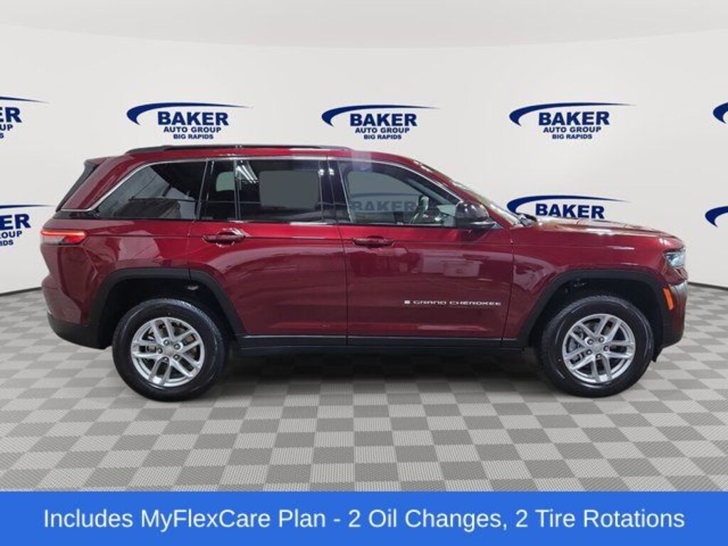 New 2026 Jeep Grand Cherokee LAREDO X 4X4 Sport Utility