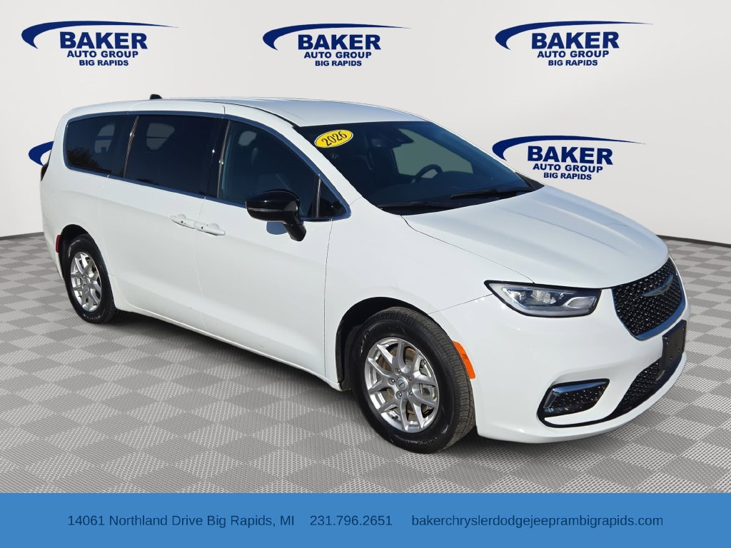 Used 2026 Chrysler Pacifica Select Minivan/Van