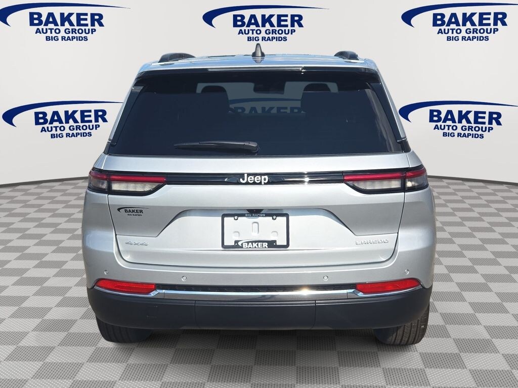 New 2026 Jeep Grand Cherokee LAREDO X 4X4 Sport Utility