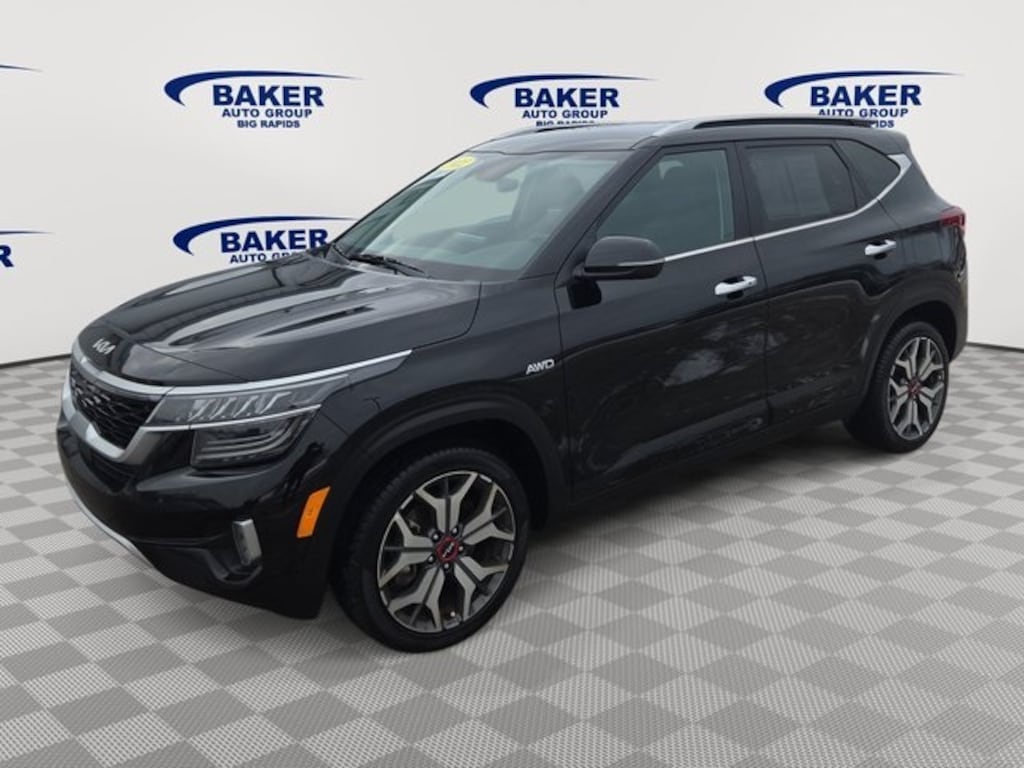 Used 2022 Kia Seltos SX SUV