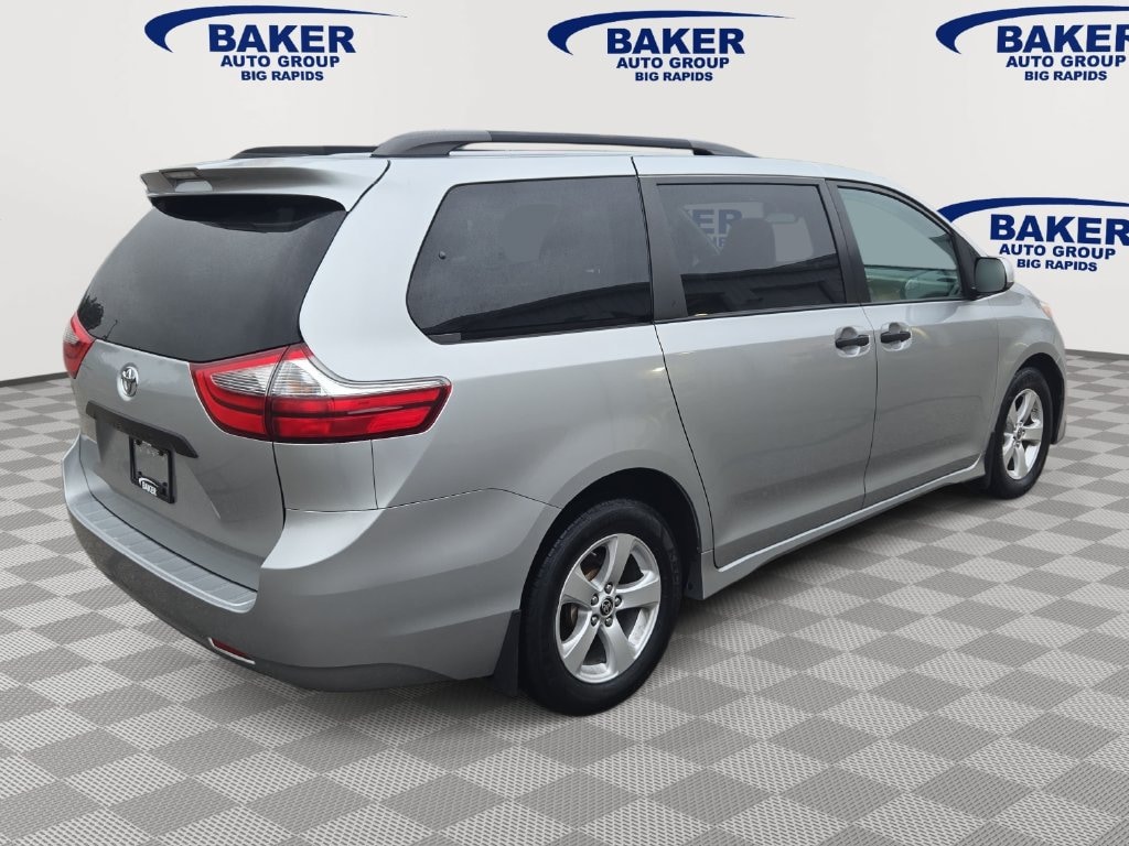 Used 2020 Toyota Sienna L Minivan/Van