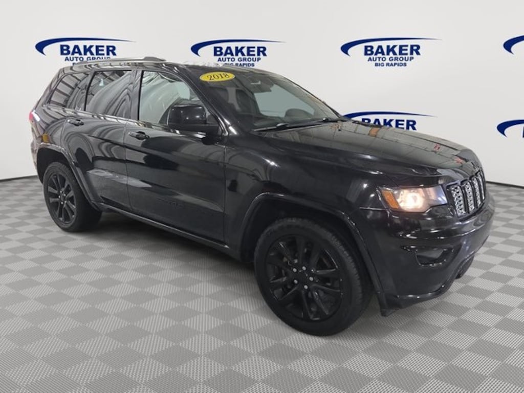 Used 2018 Jeep Grand Cherokee Altitude SUV
