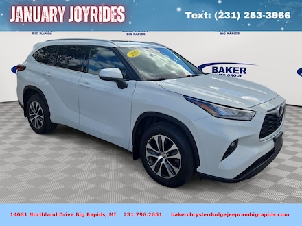 2022 Toyota Highlander XLE SUV