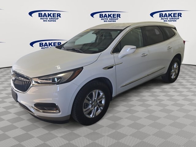 2021 Buick Enclave Essence photo 3