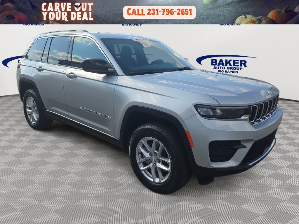 2026 Jeep Grand Cherokee LAREDO 4X4 Sport Utility