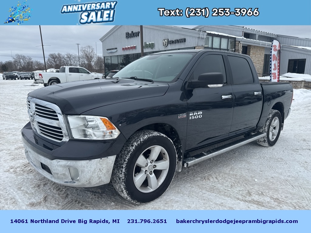 2017 RAM Ram 1500 SLT