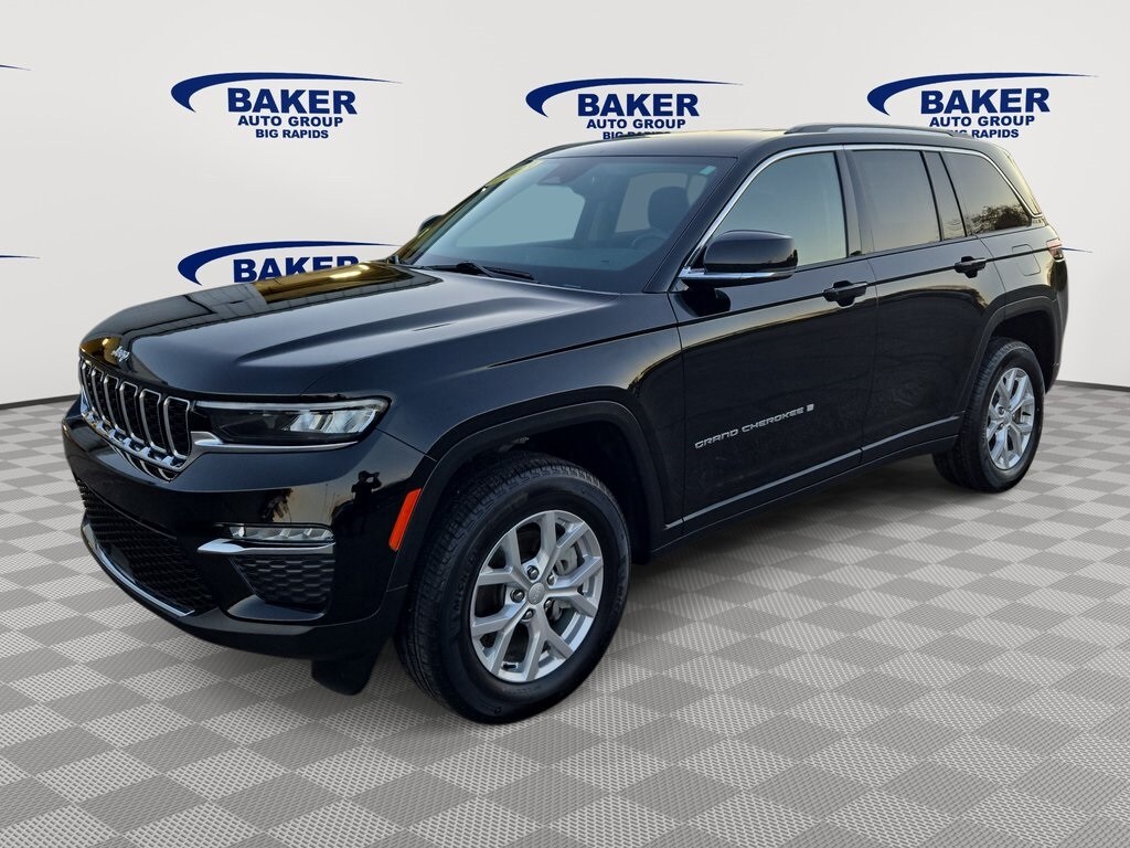 2023 Jeep Grand Cherokee Limited photo 3