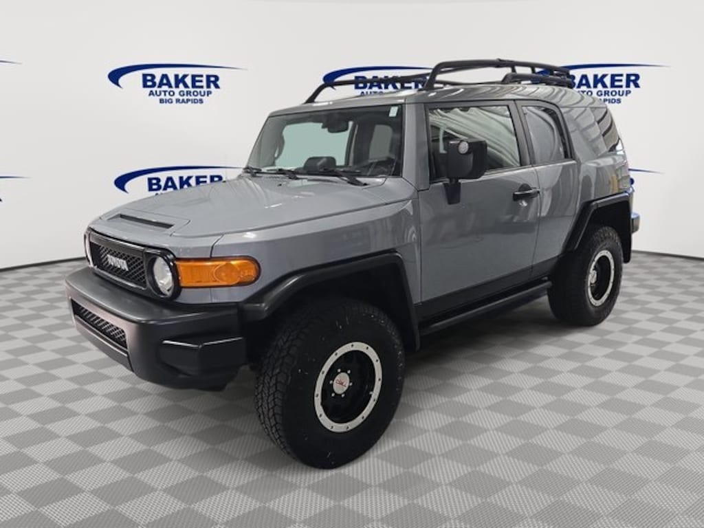 Used 2013 Toyota FJ Cruiser Base SUV