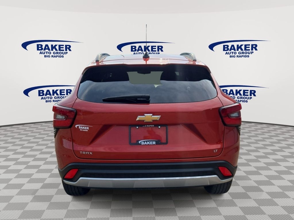 Used 2024 Chevrolet Trax LT SUV
