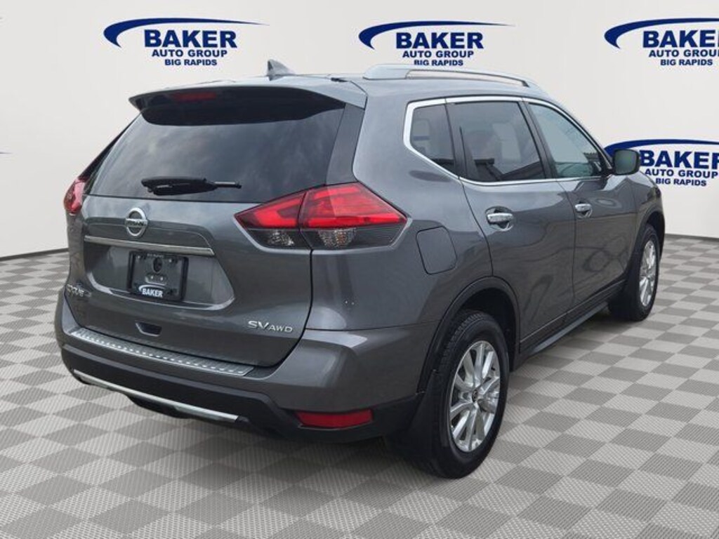 Used 2017 Nissan Rogue SV SUV