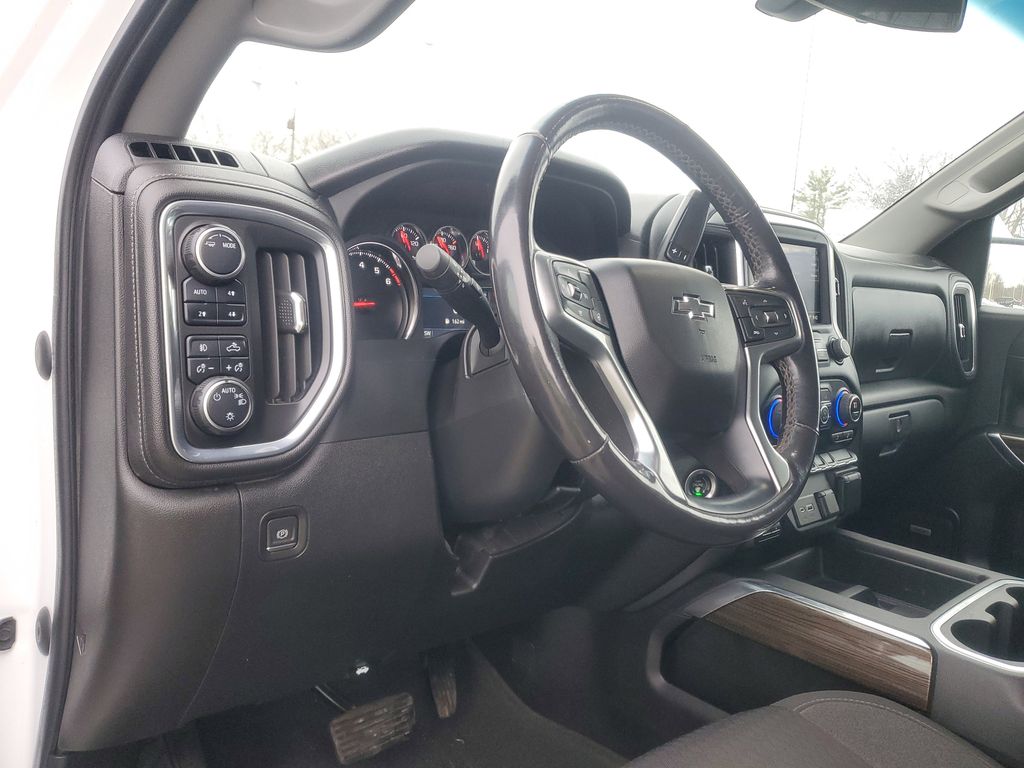 2022 Chevrolet Silverado 1500 Limited LT Trail Boss - Photo 16