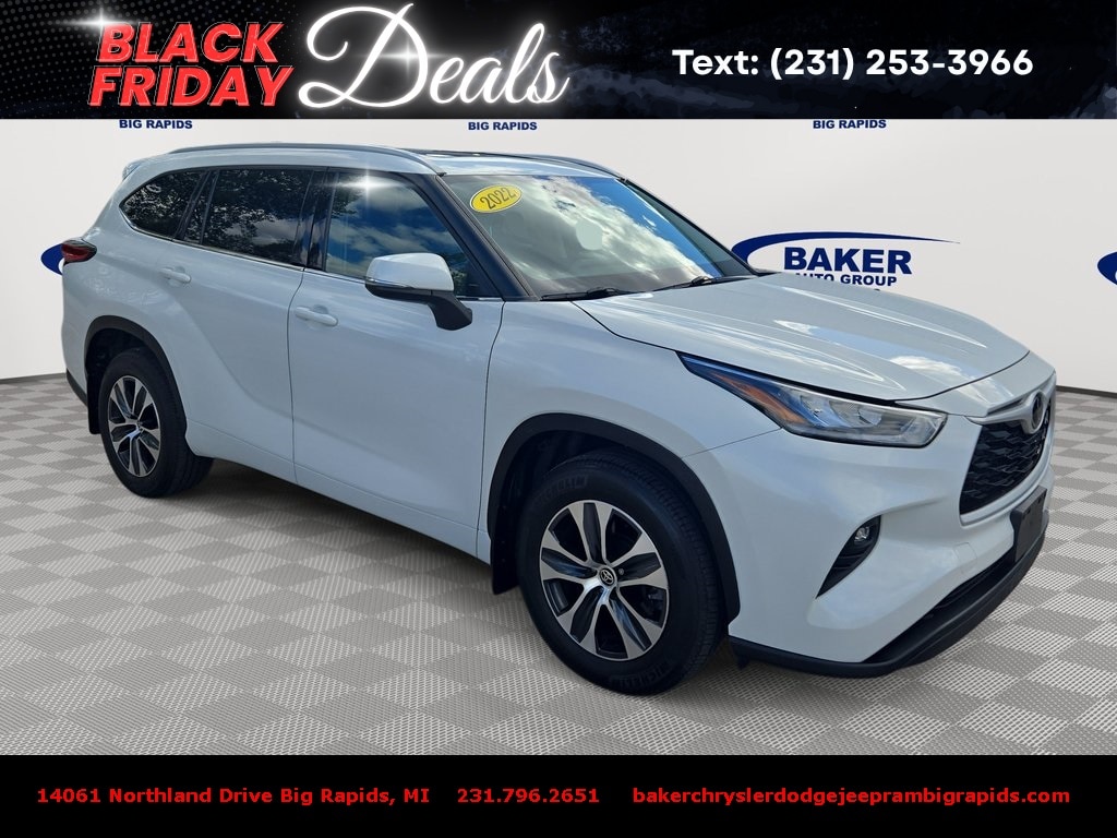 Used 2022 Toyota Highlander XLE SUV