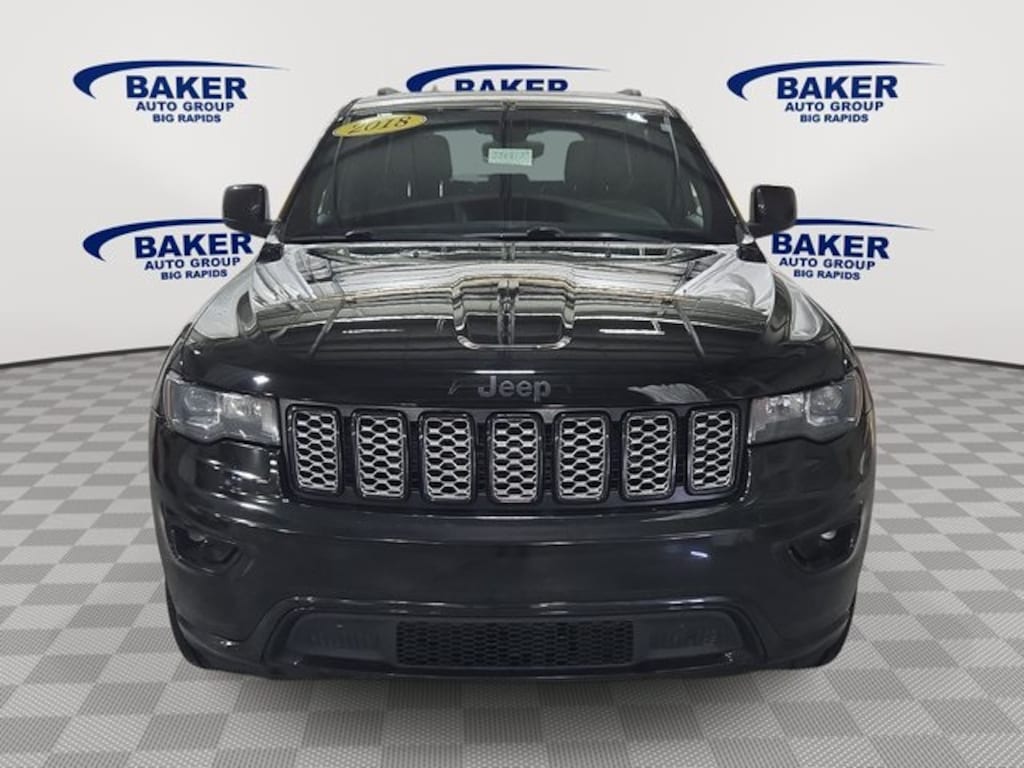 Used 2018 Jeep Grand Cherokee Altitude SUV