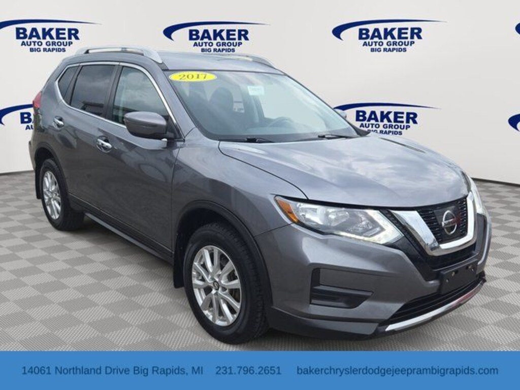 Used 2017 Nissan Rogue SV SUV