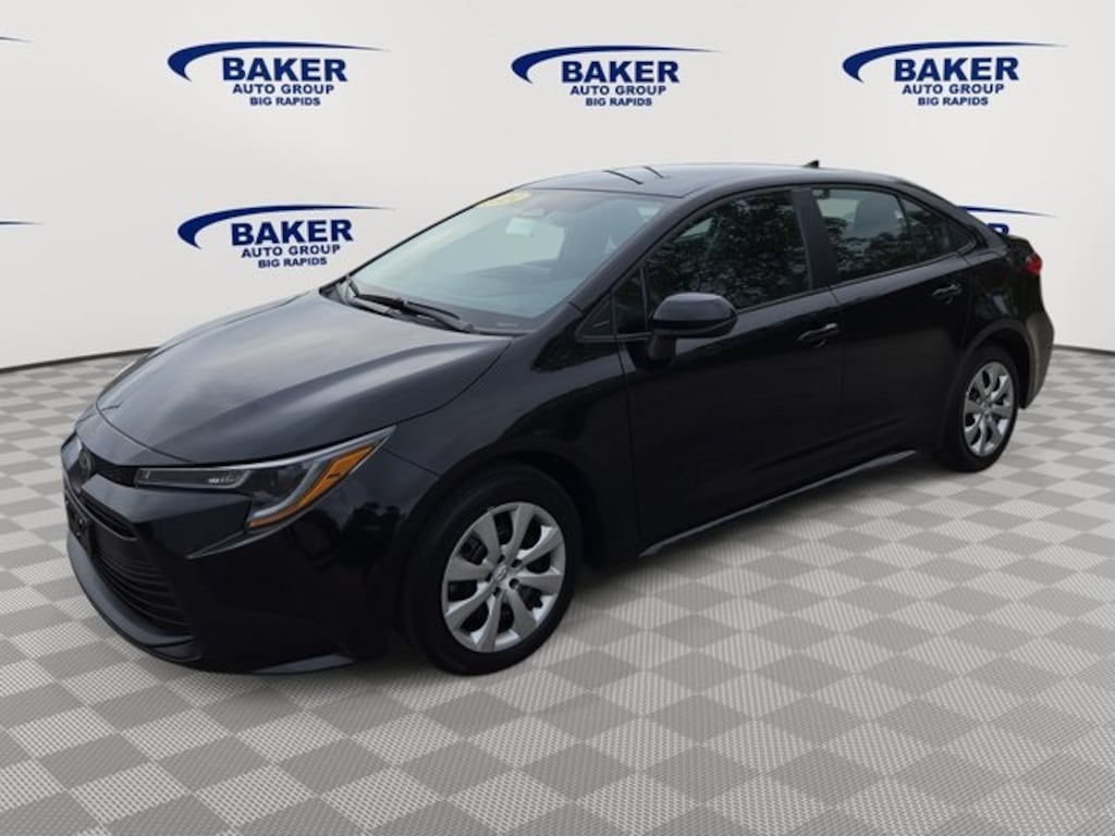 Used 2024 Toyota Corolla LE Sedan